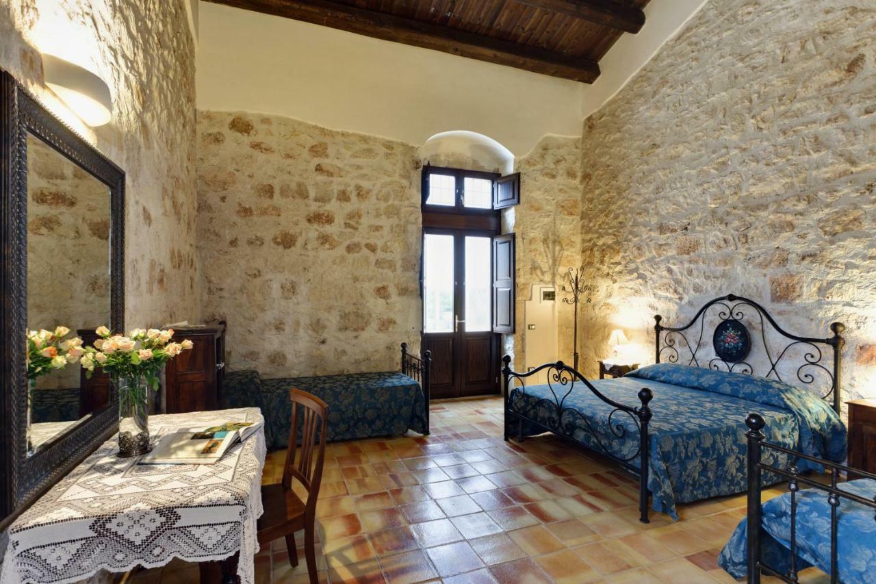 Agriturismo Gaia Βίλα Νότο Δωμάτιο φωτογραφία
